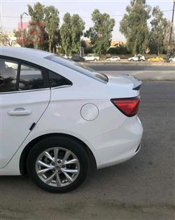 MG 5